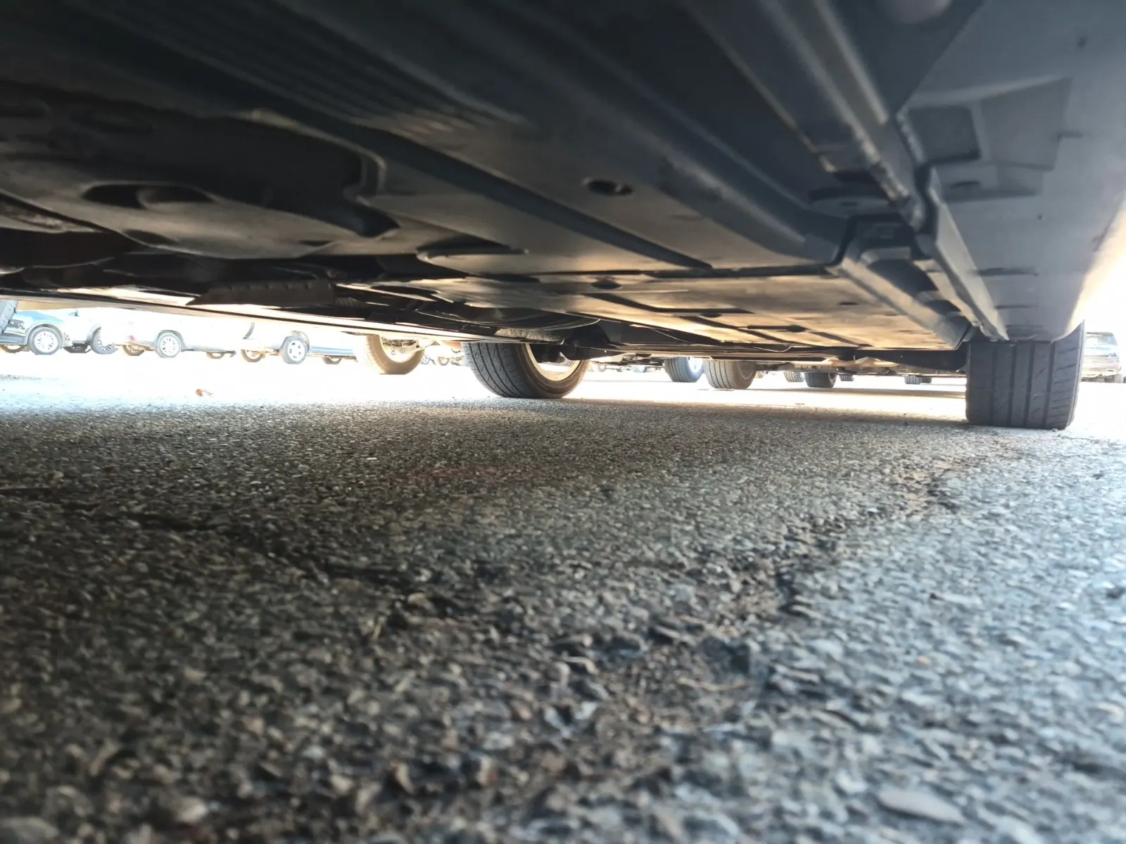 Undercarriage - Passenger Photo