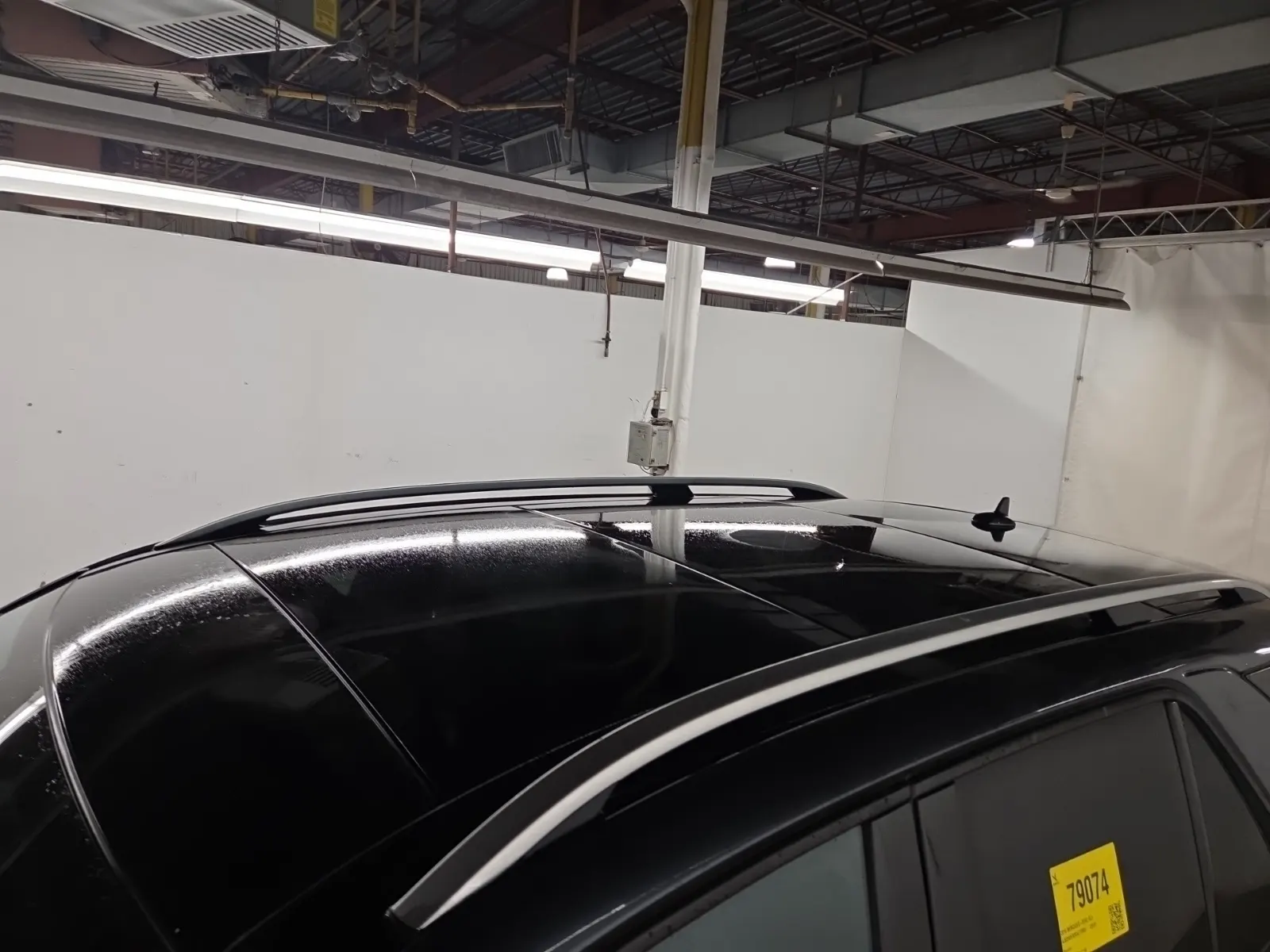 Exterior Roof Photo