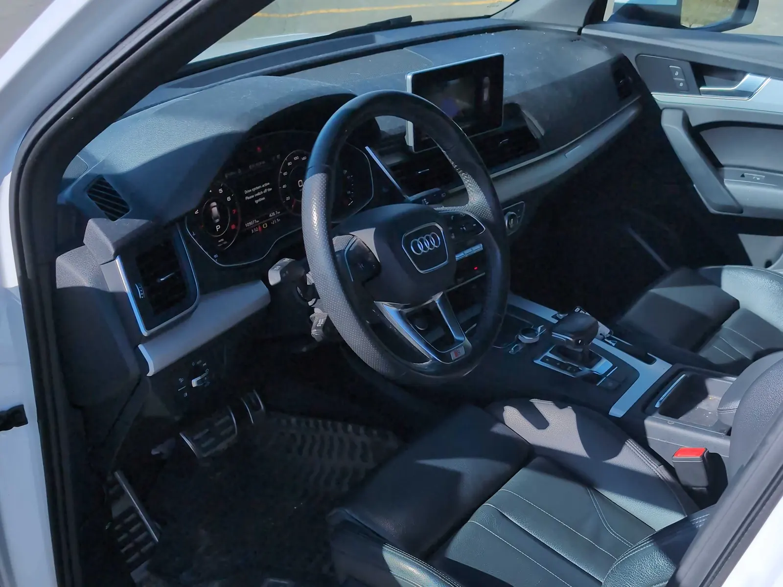 Interior driver side