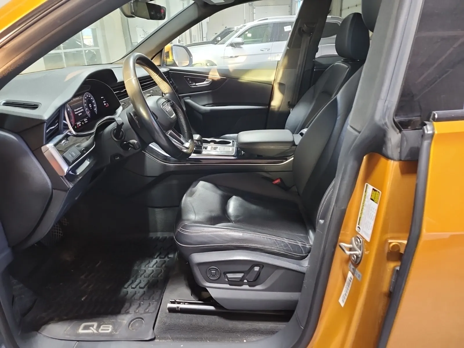 Front Interior Photo