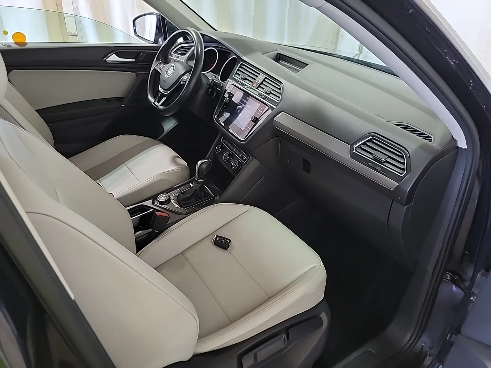 Right Side Interior Photo
