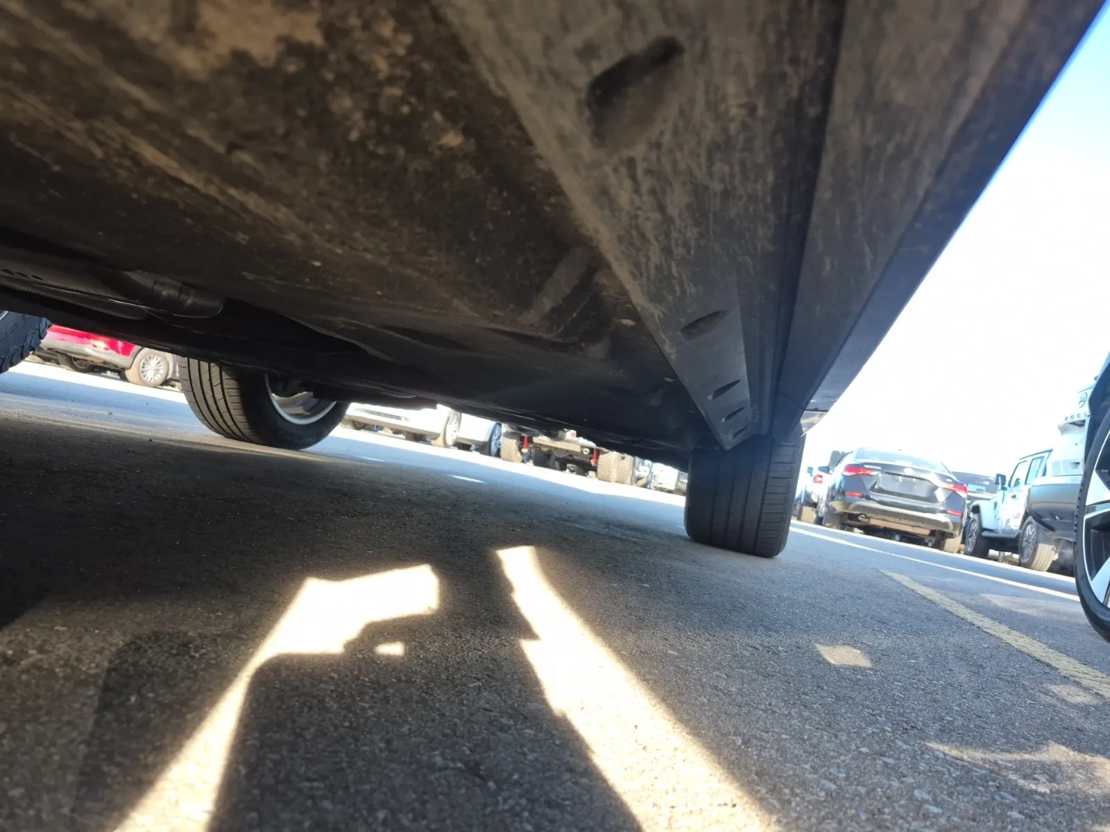Undercarriage - Driver Photo