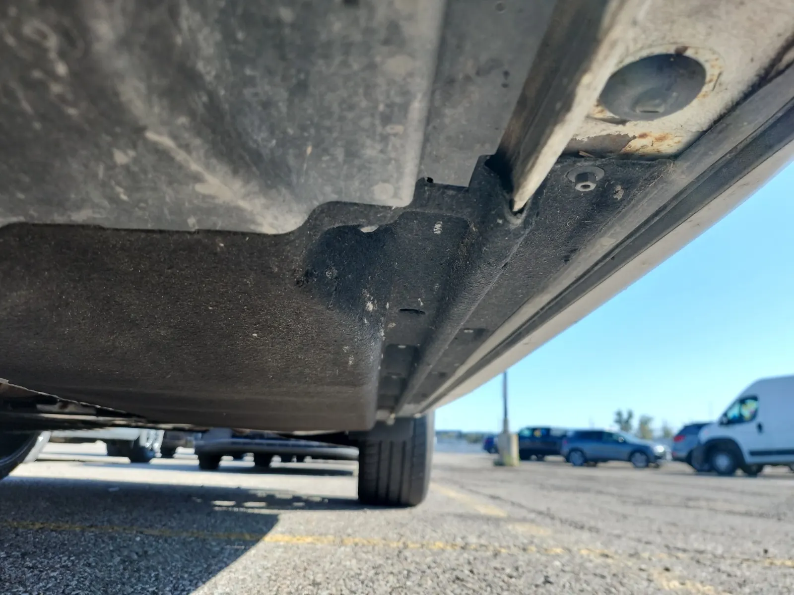 Undercarriage - Driver Photo