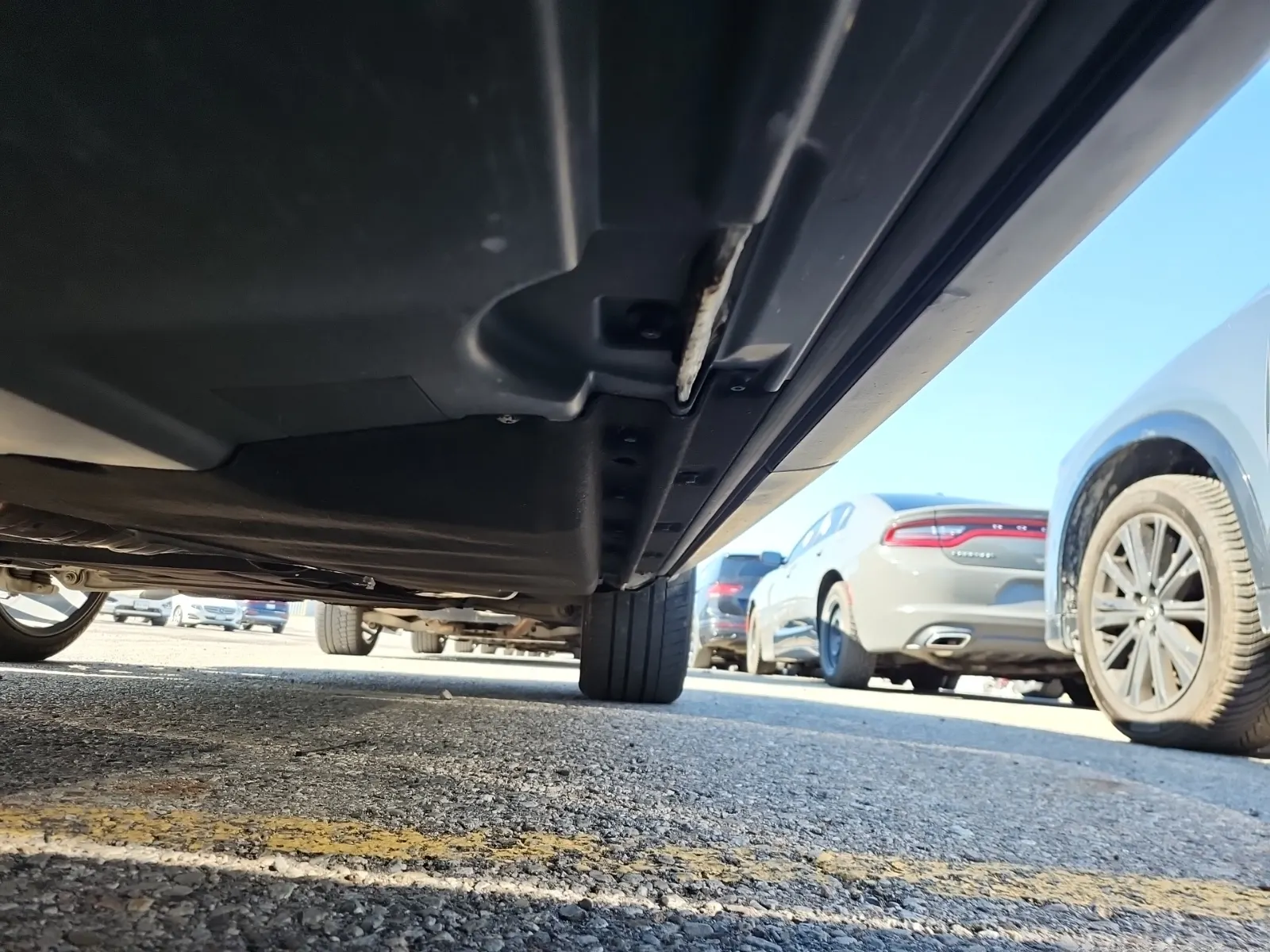 Undercarriage - Passenger Photo
