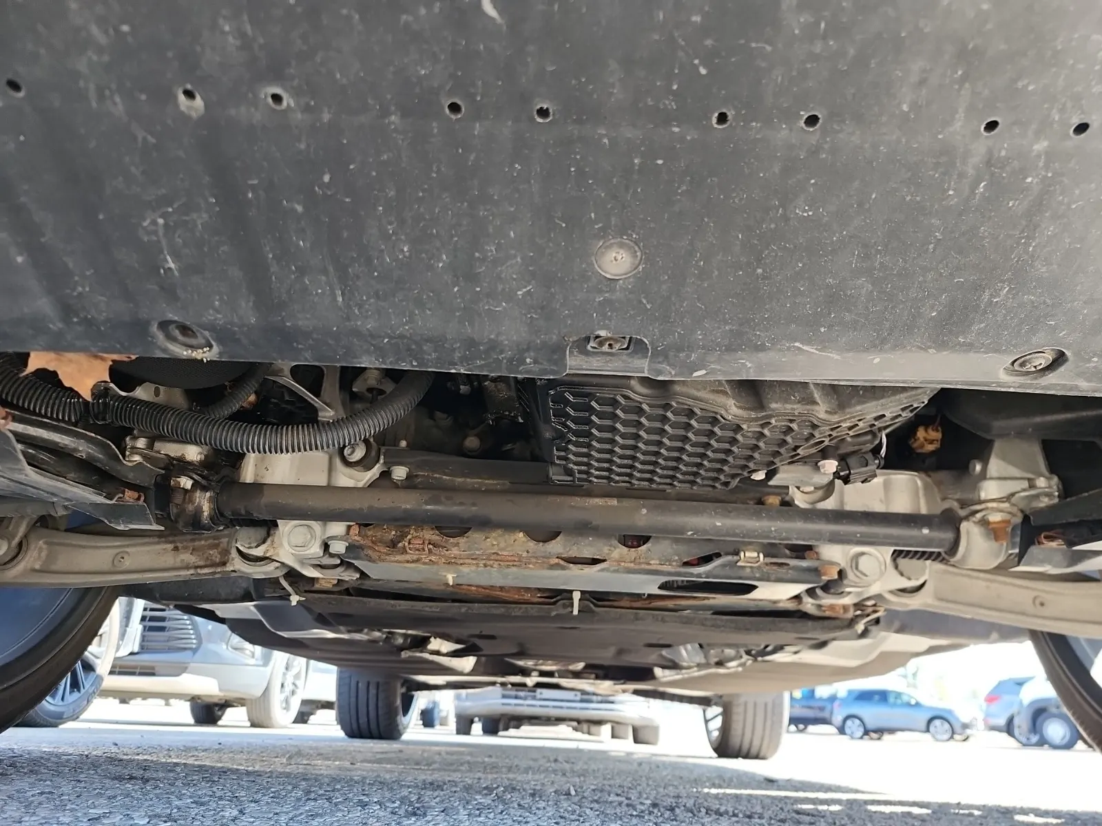 Undercarriage - Front Photo
