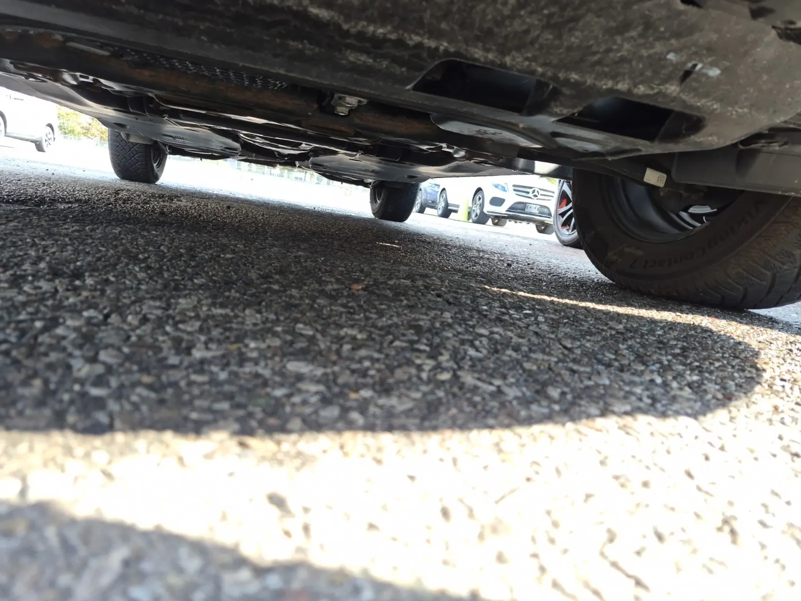 Undercarriage - Front Photo