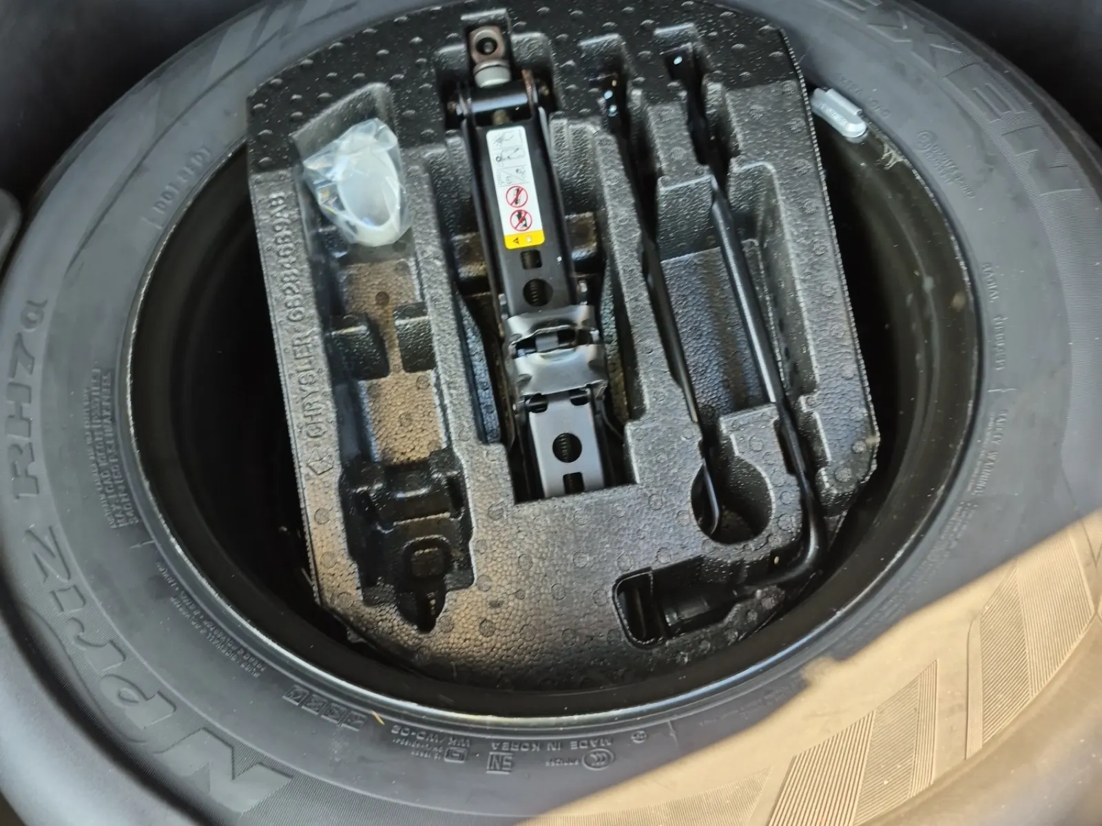 Spare Tire & Wheel Photo