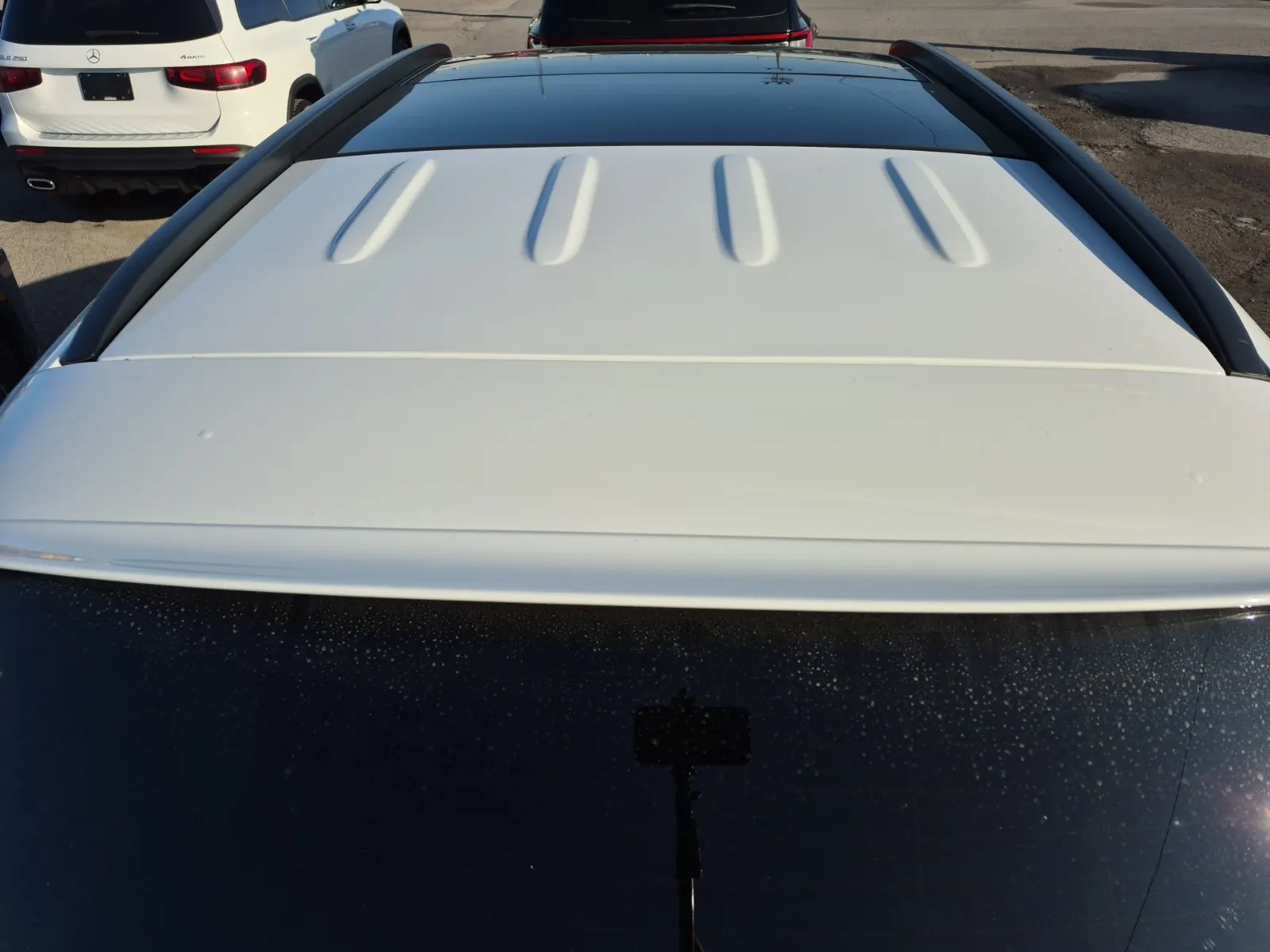 Exterior Roof Photo