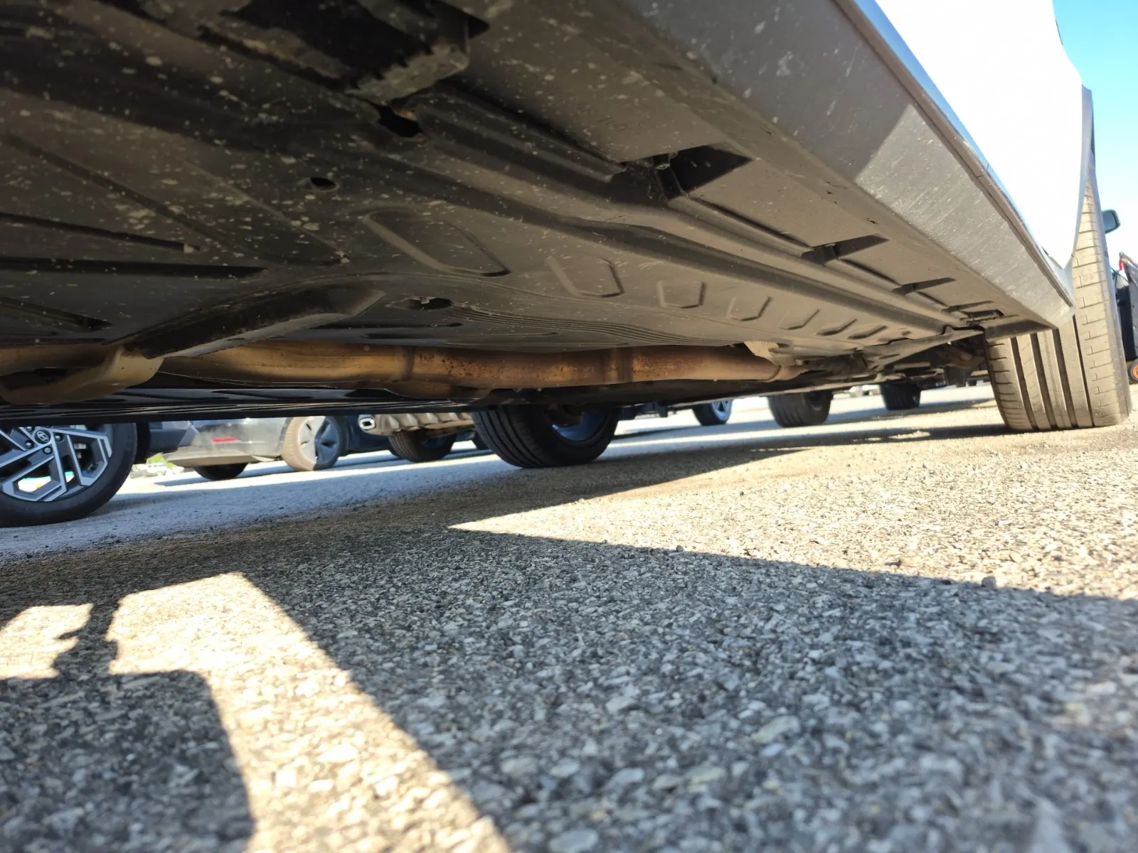 Undercarriage - Passenger Photo
