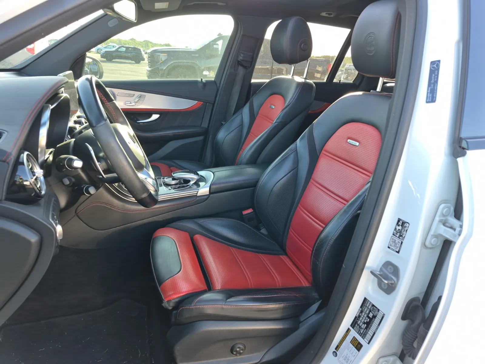 Front Interior Photo
