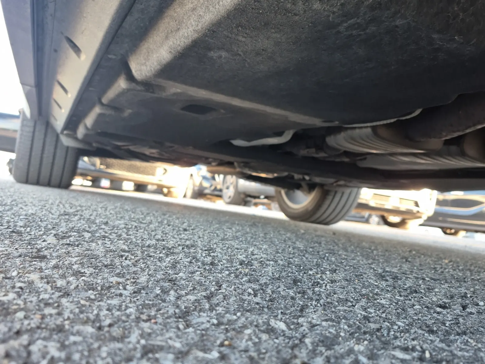 Undercarriage - Passenger Photo