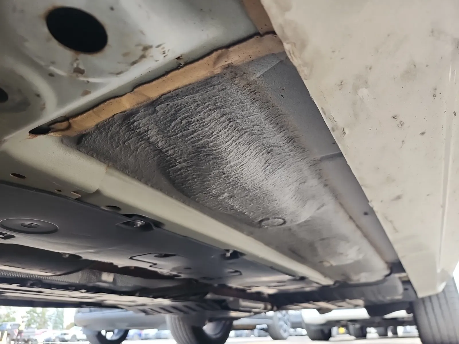Undercarriage - Driver Photo