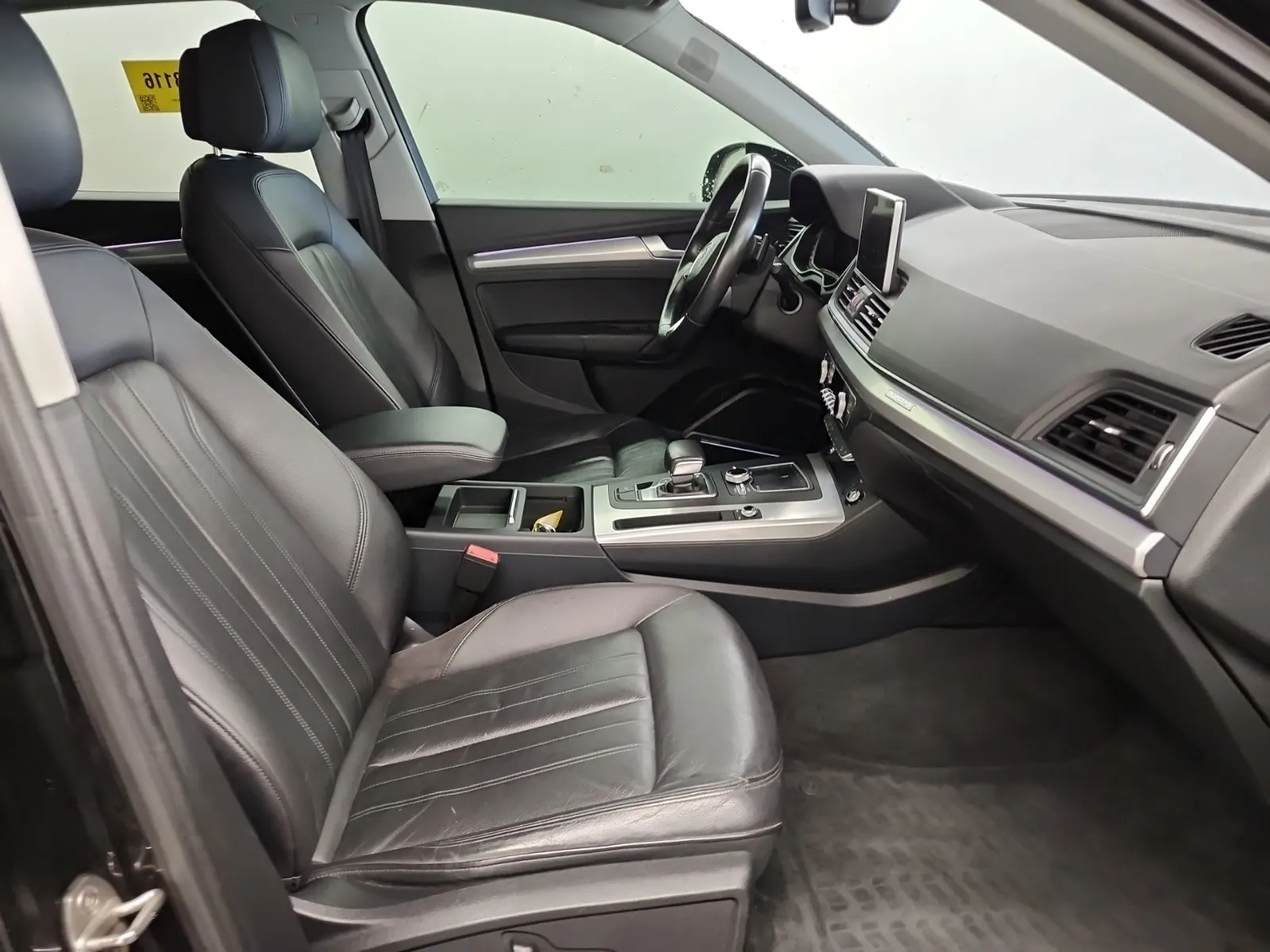 Right Side Interior Photo