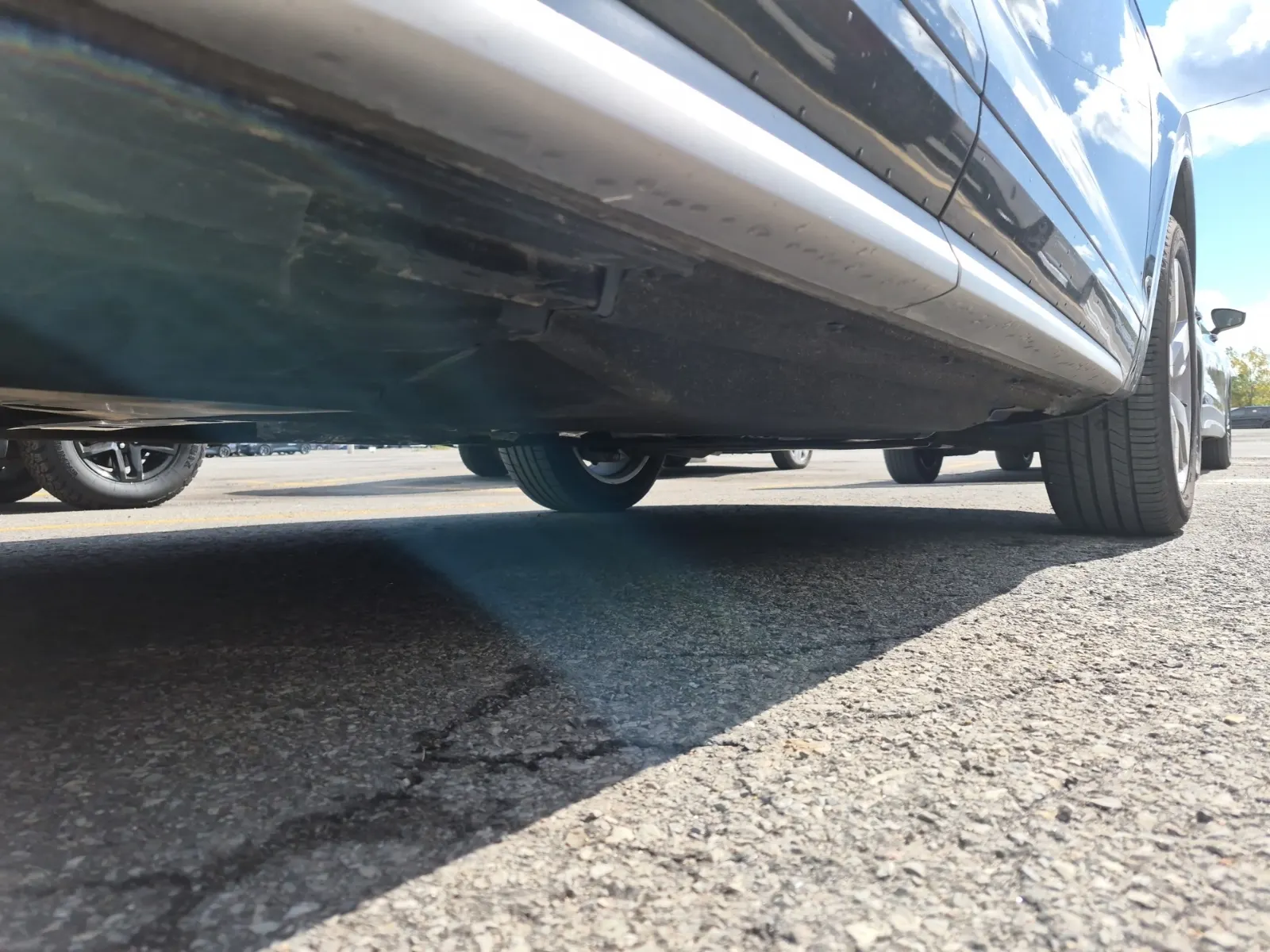 Undercarriage - Passenger Photo