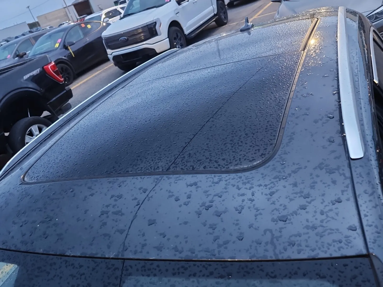 Exterior Roof Photo