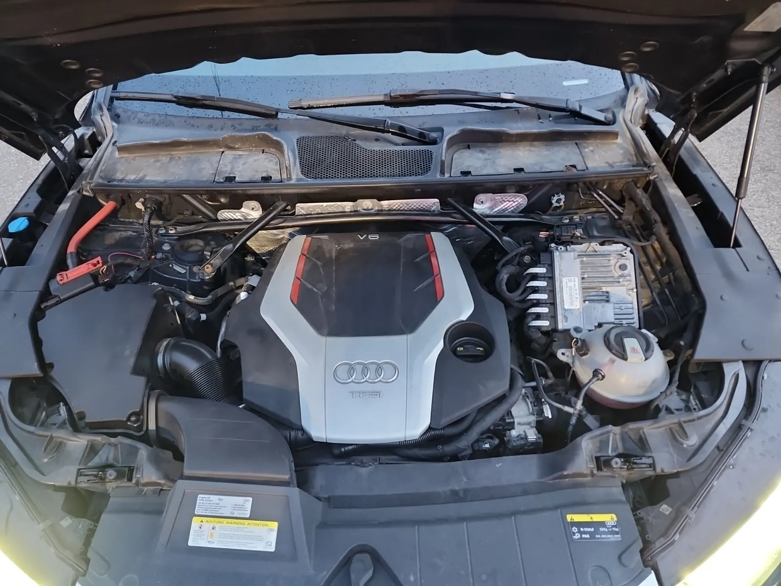 Engine Photo