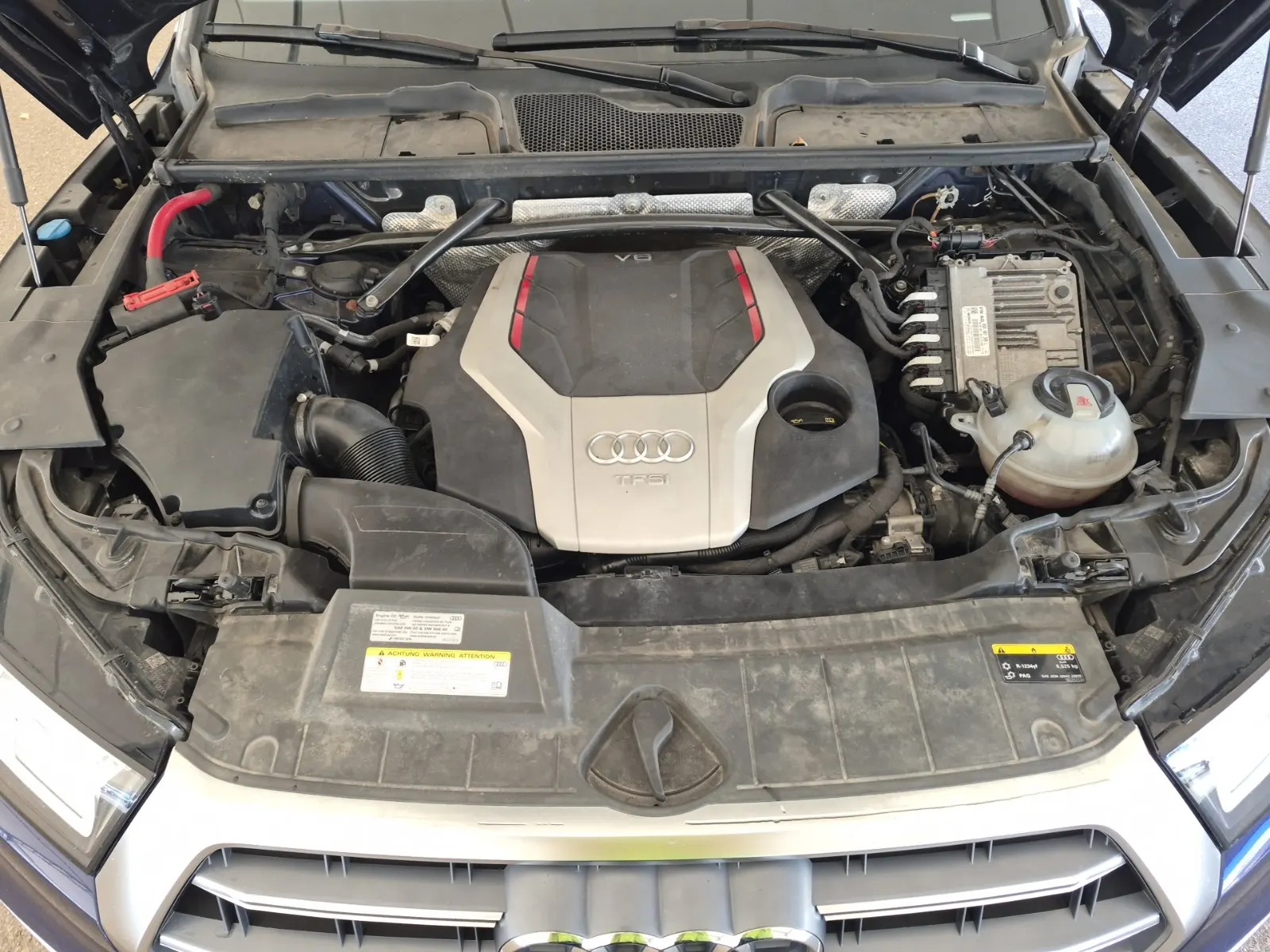 Engine Photo
