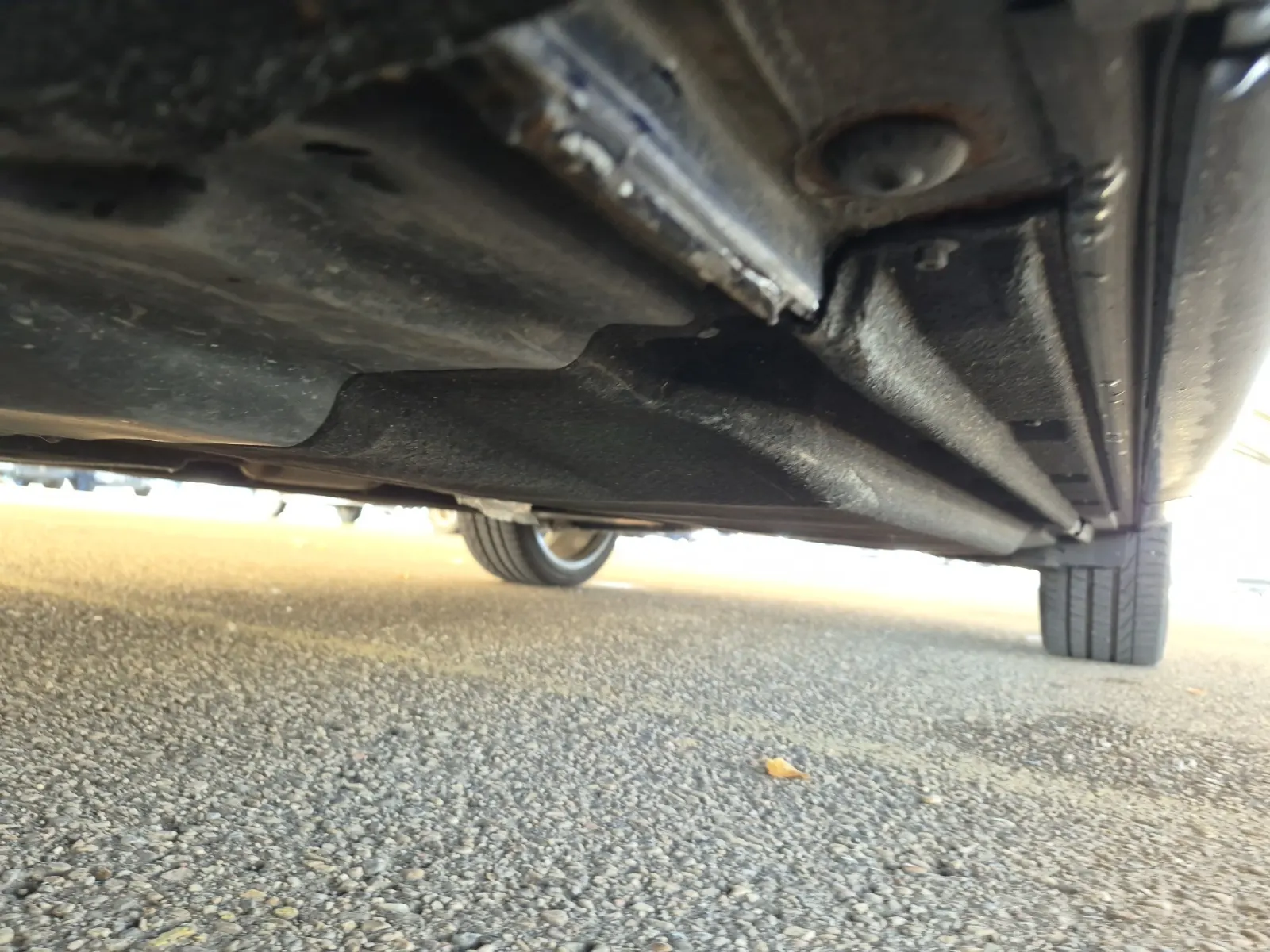 Undercarriage - Driver Photo