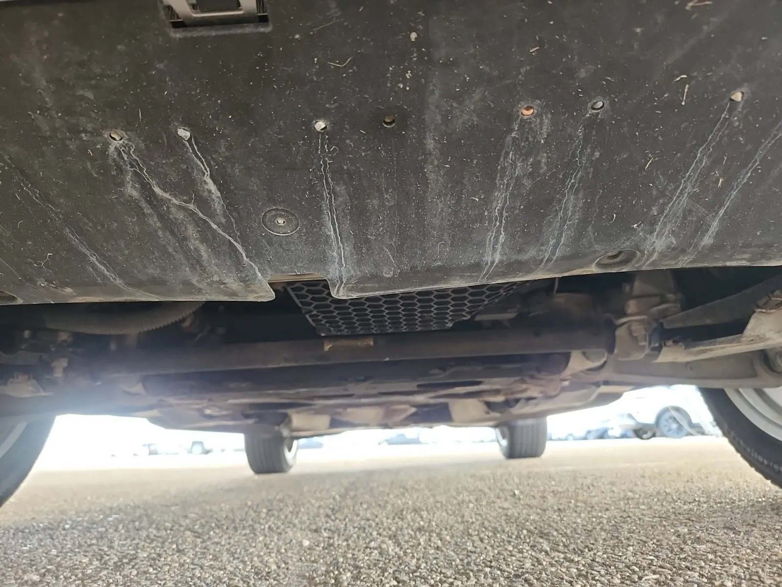 Undercarriage - Front Photo