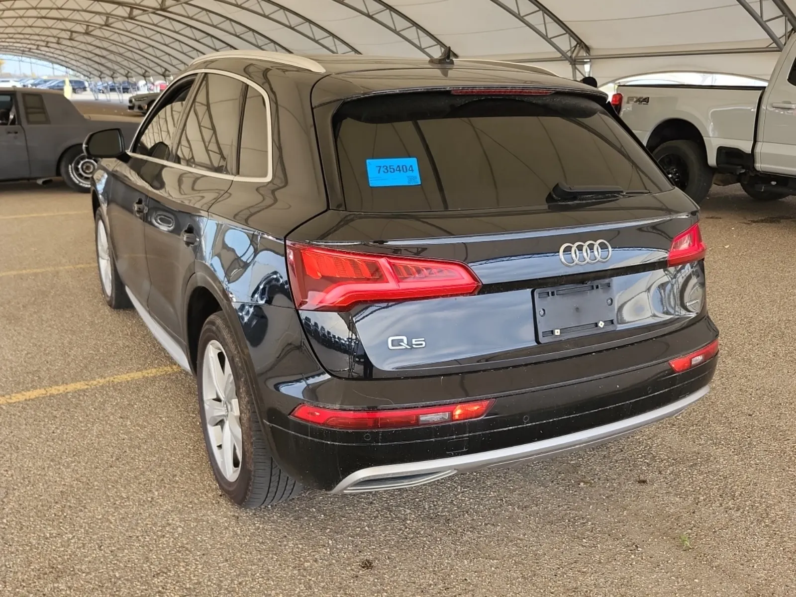 Driver Rear 3/4 Photo
