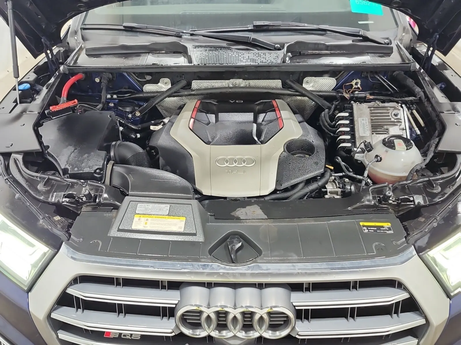 Engine Photo