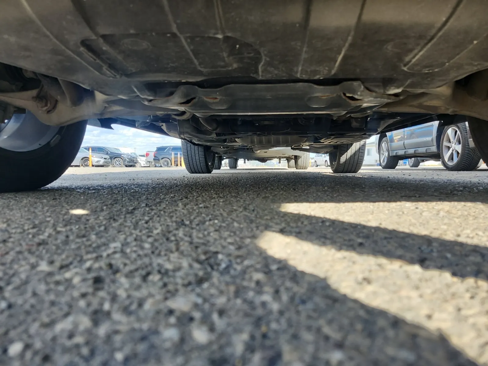 Undercarriage - Front Photo
