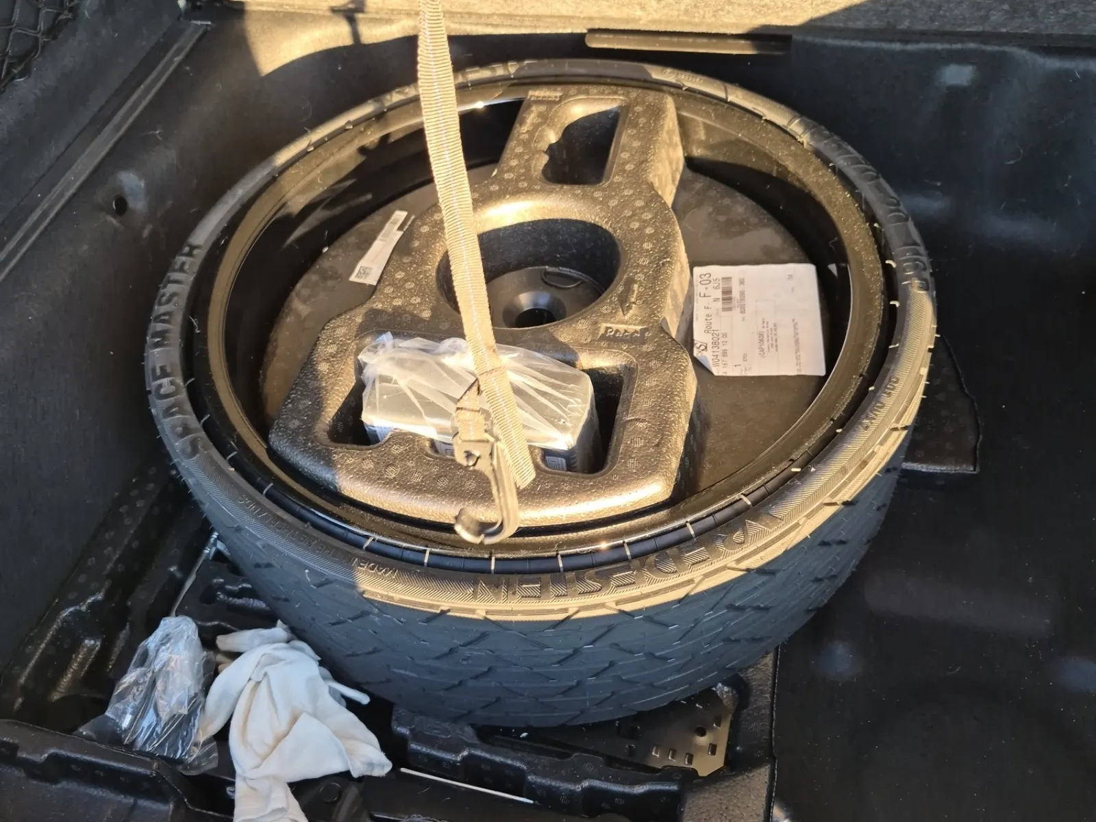 Spare Tire & Wheel Photo