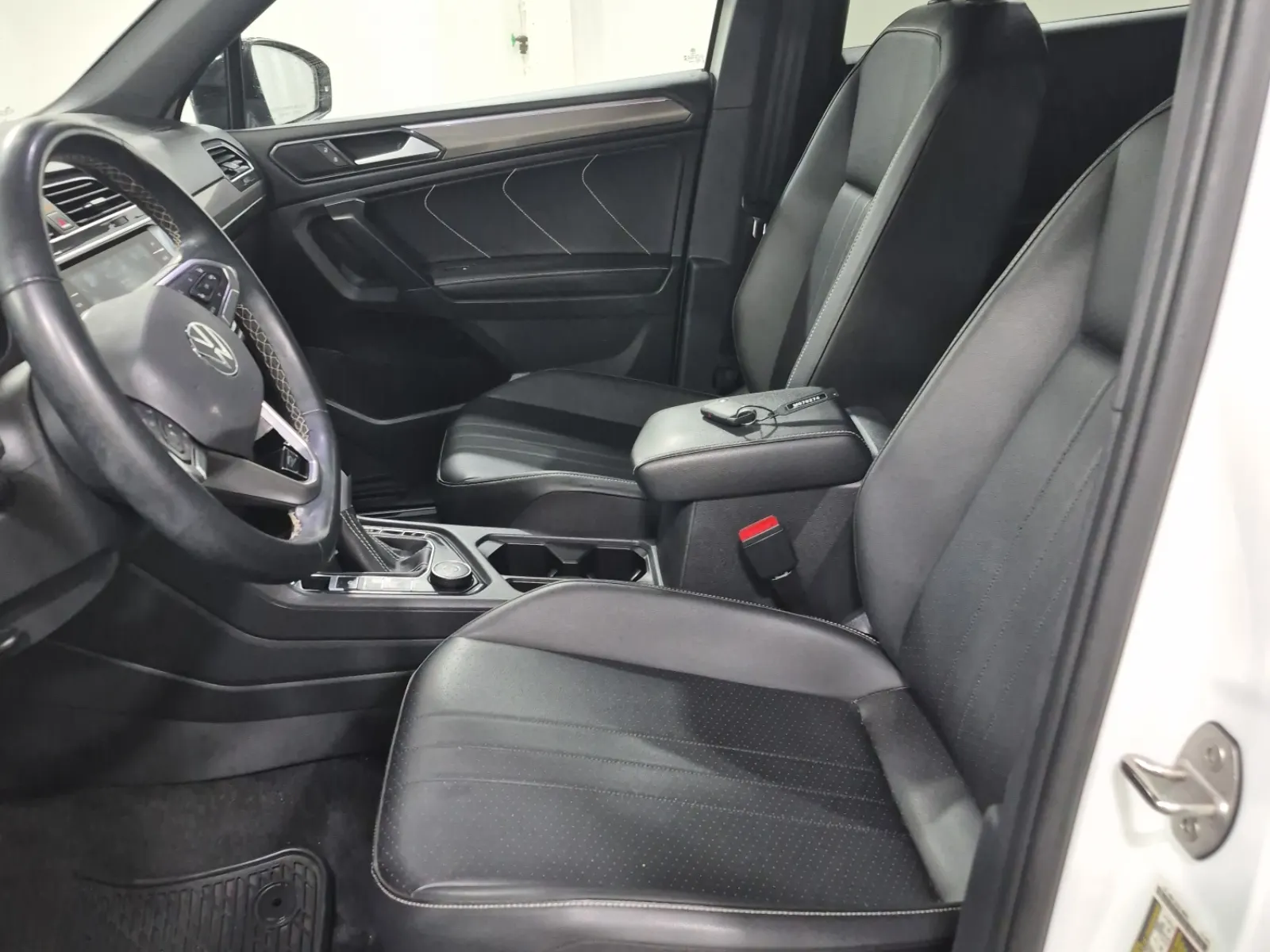 Front Interior Photo