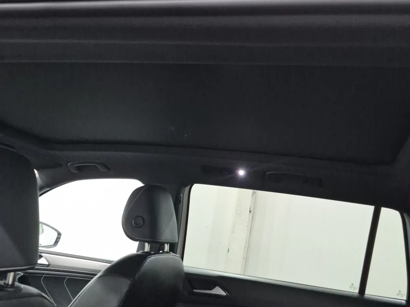 Interior Roof Photo