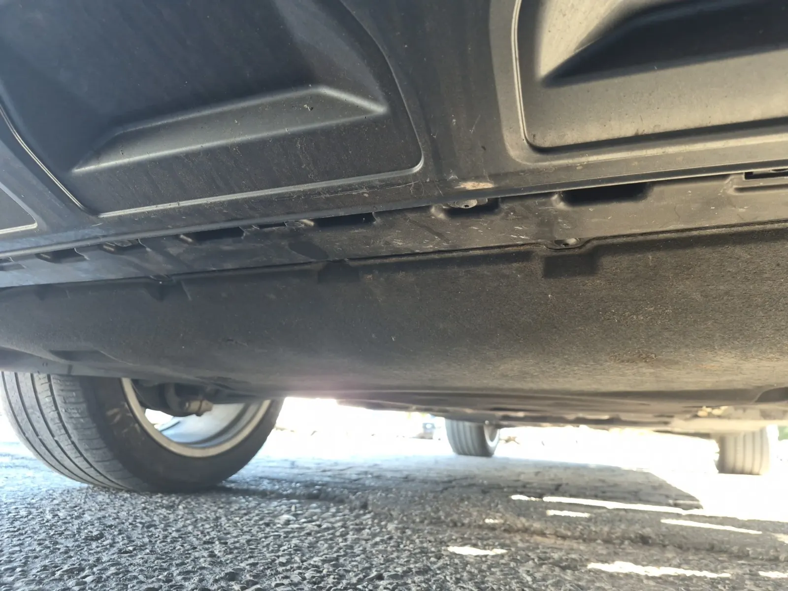 Undercarriage - Front Photo