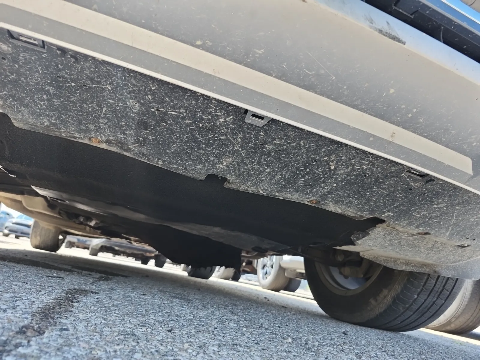 Undercarriage - Front Photo