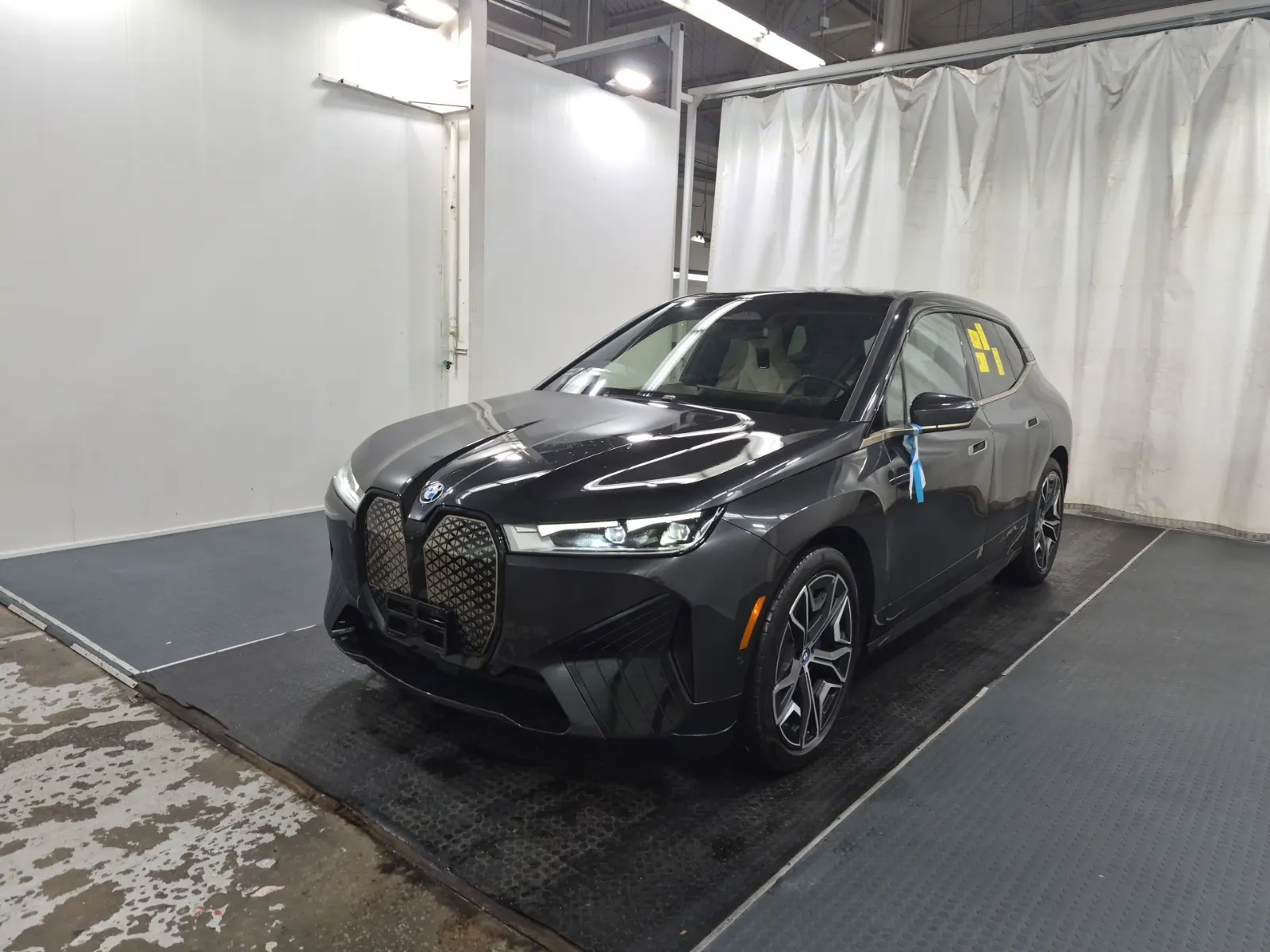 2022 BMW iX