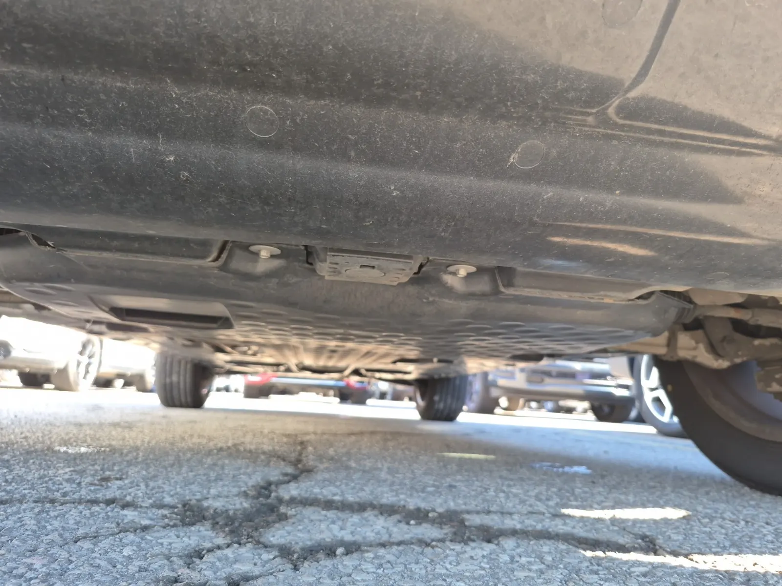Undercarriage - Front Photo