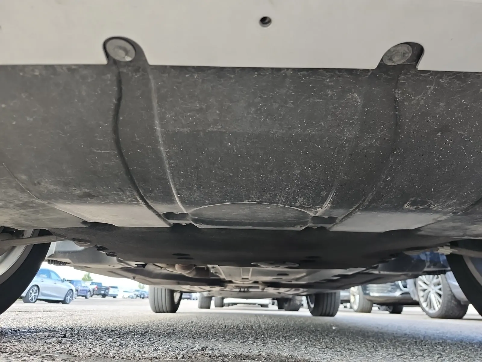 Undercarriage - Front Photo