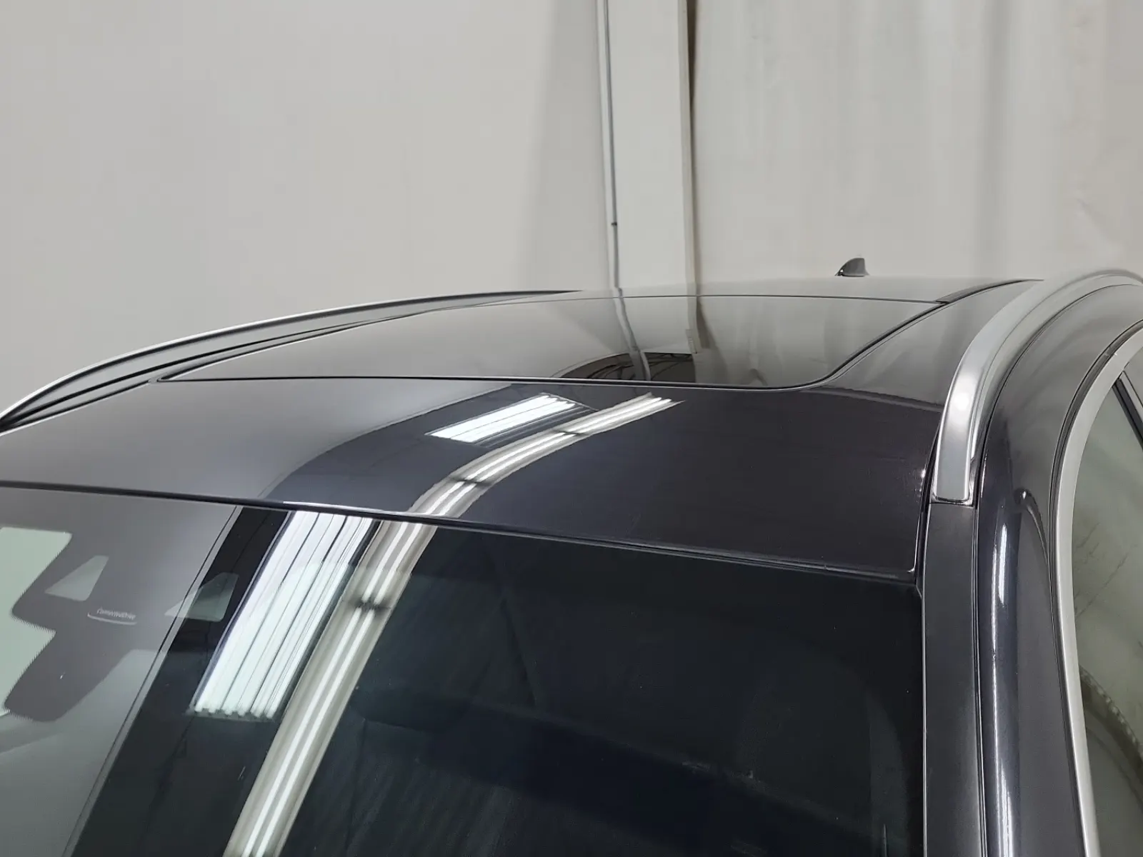 Exterior Roof Photo