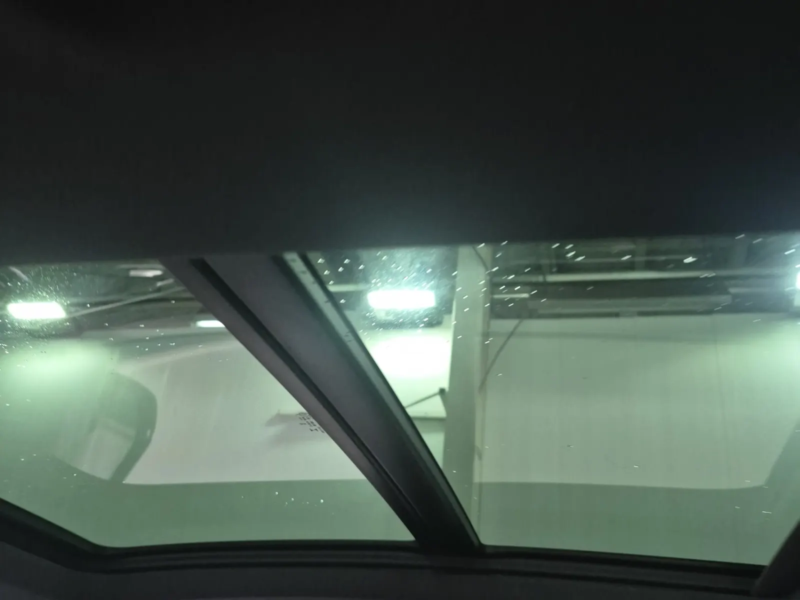 Interior Roof Photo