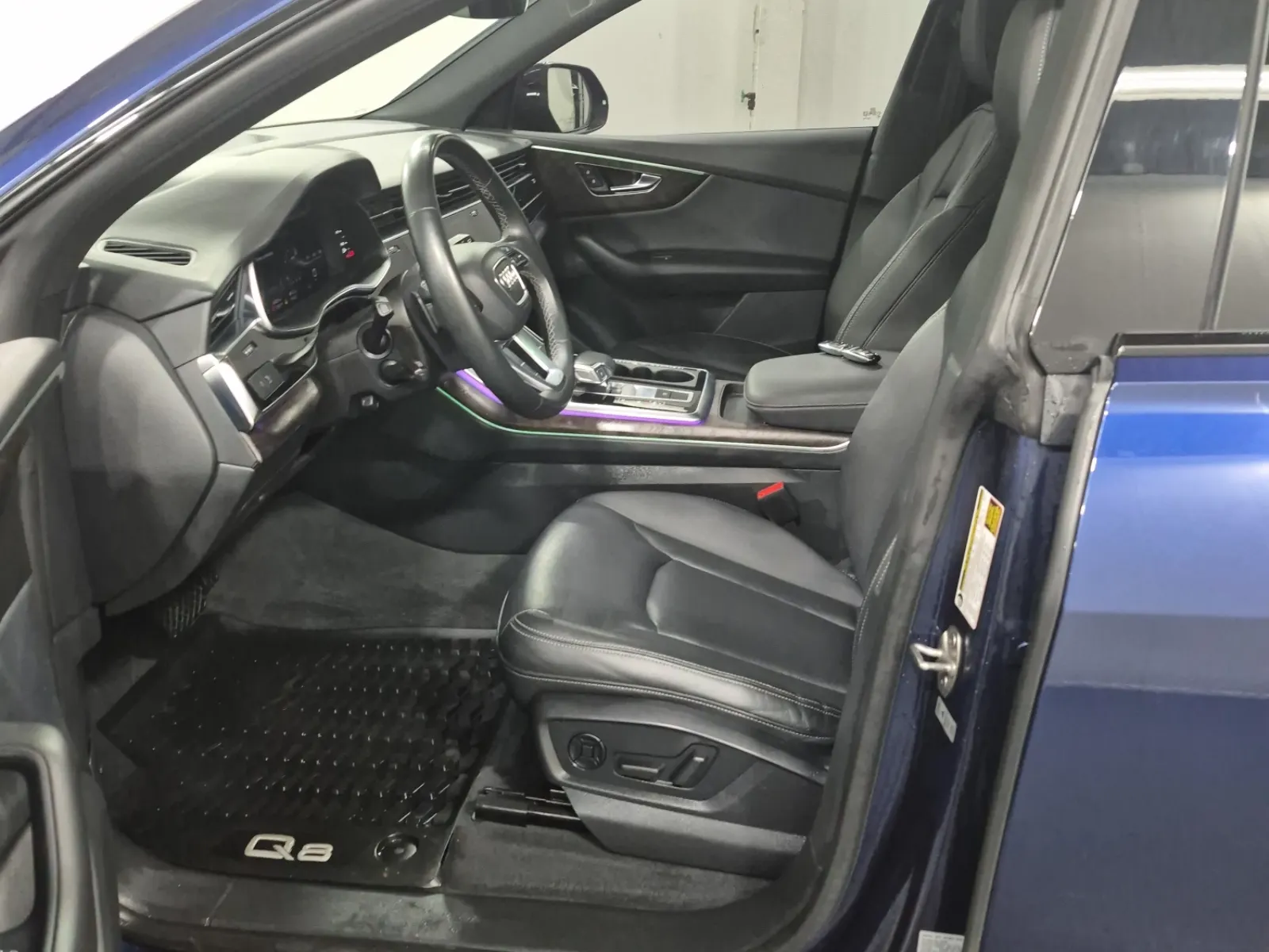 Front Interior Photo