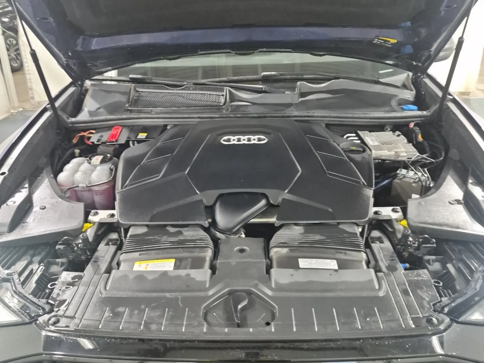 Engine Photo