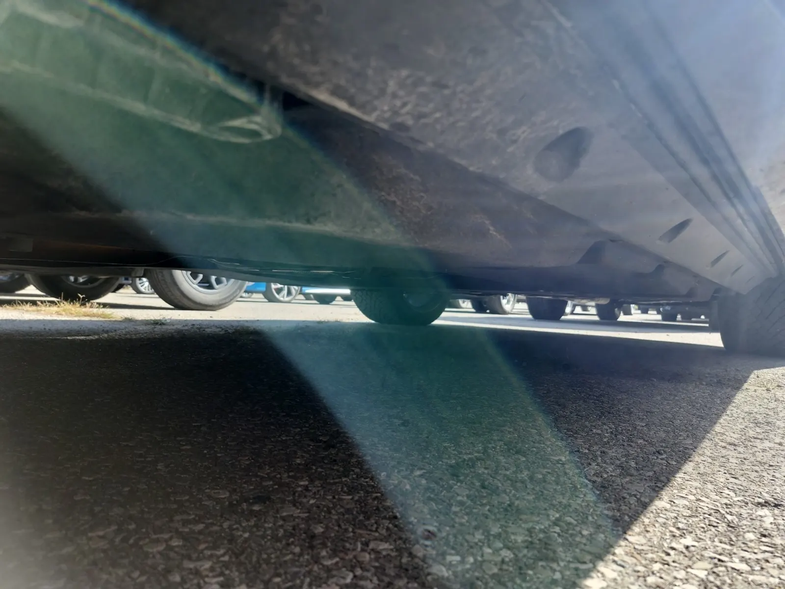 Undercarriage - Driver Photo