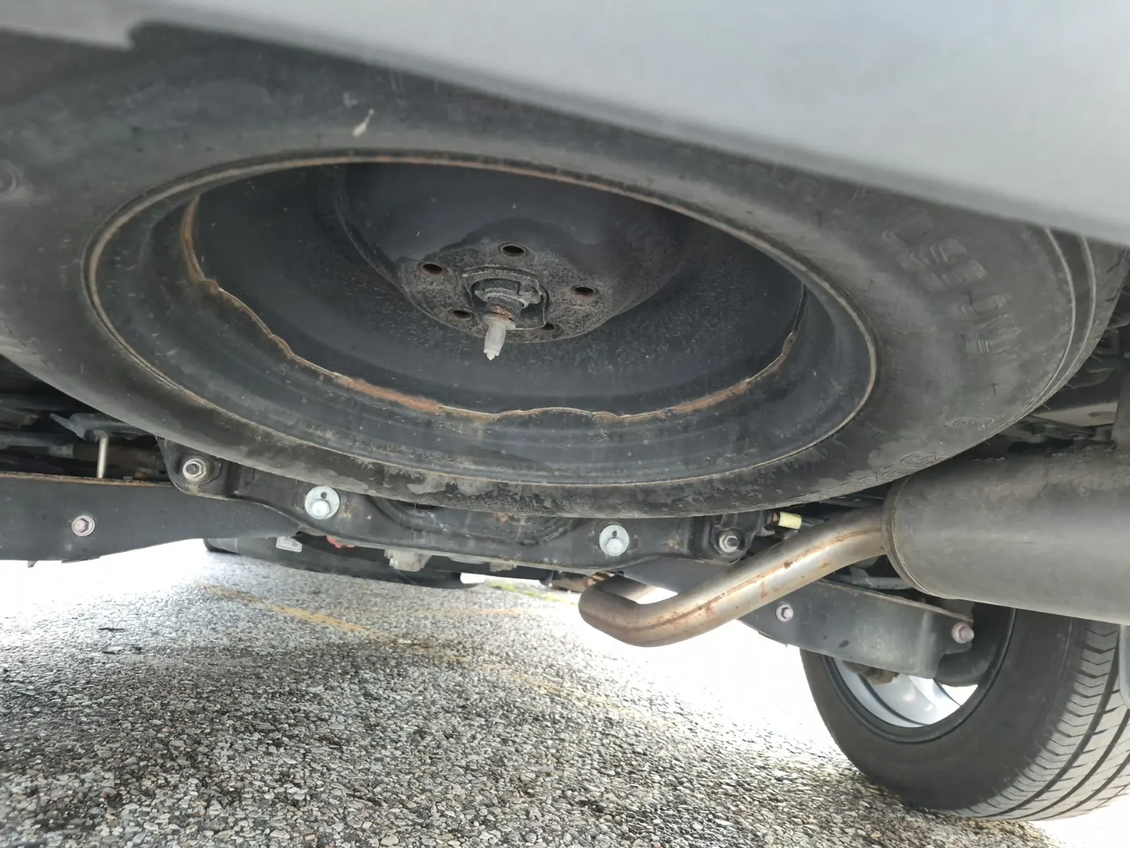 Spare Tire & Wheel Photo