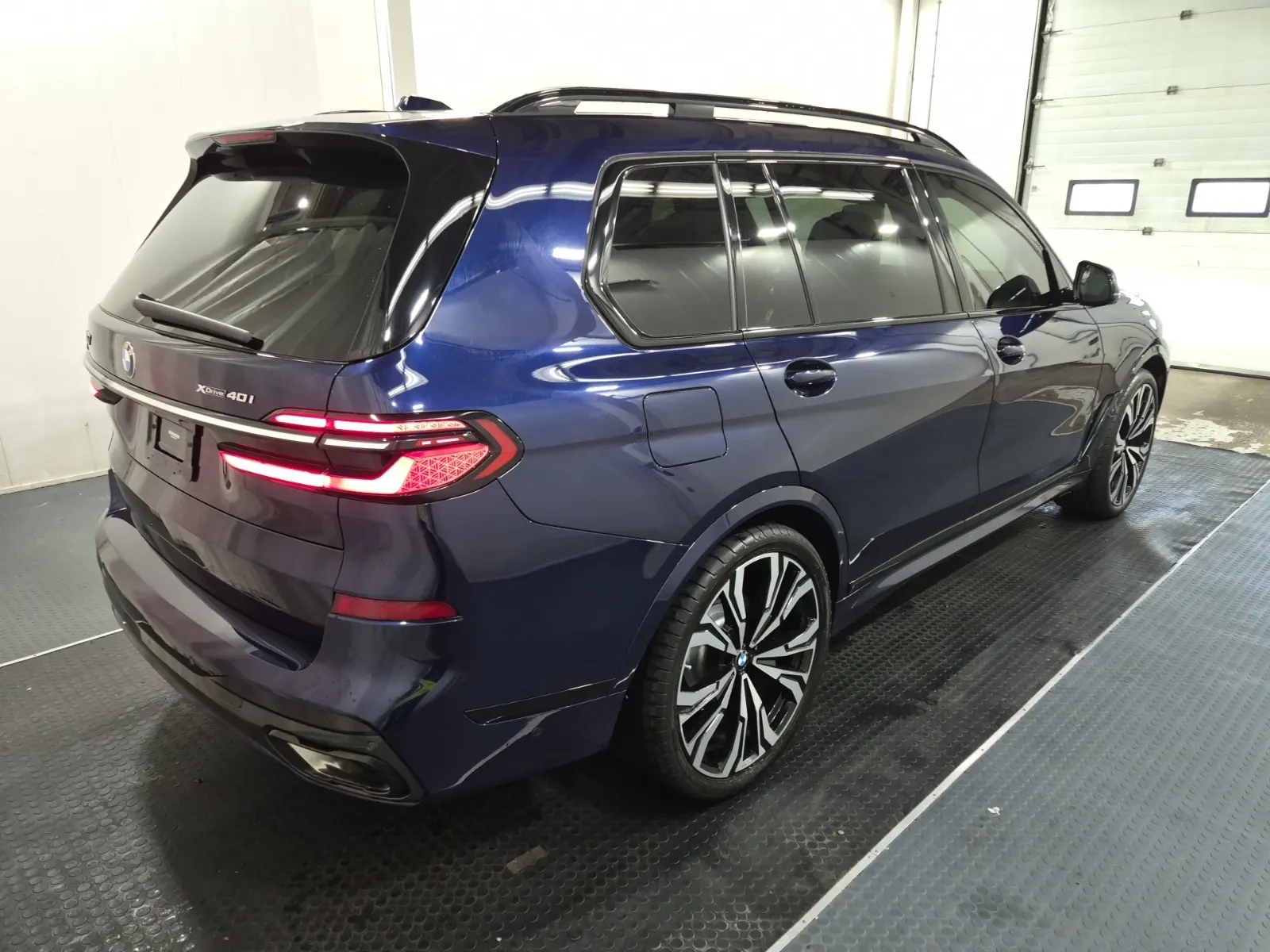 Passenger Rear 3/4 Photo