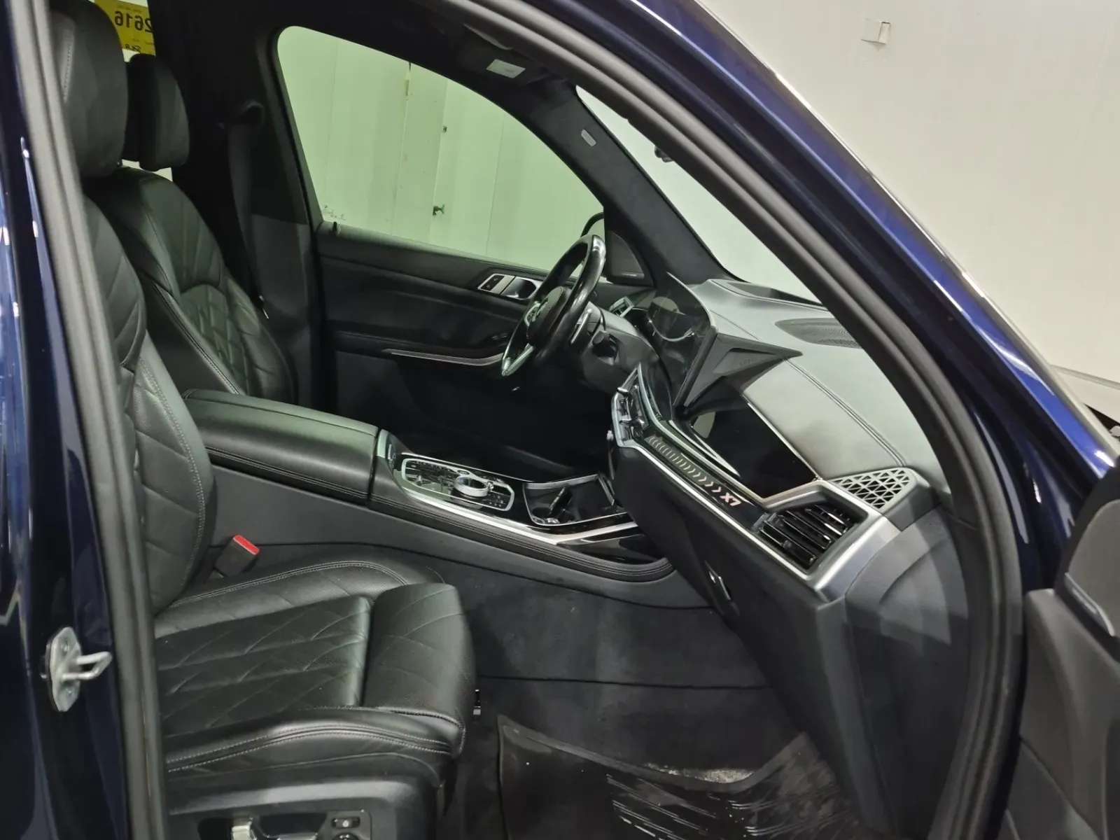 Right Side Interior Photo