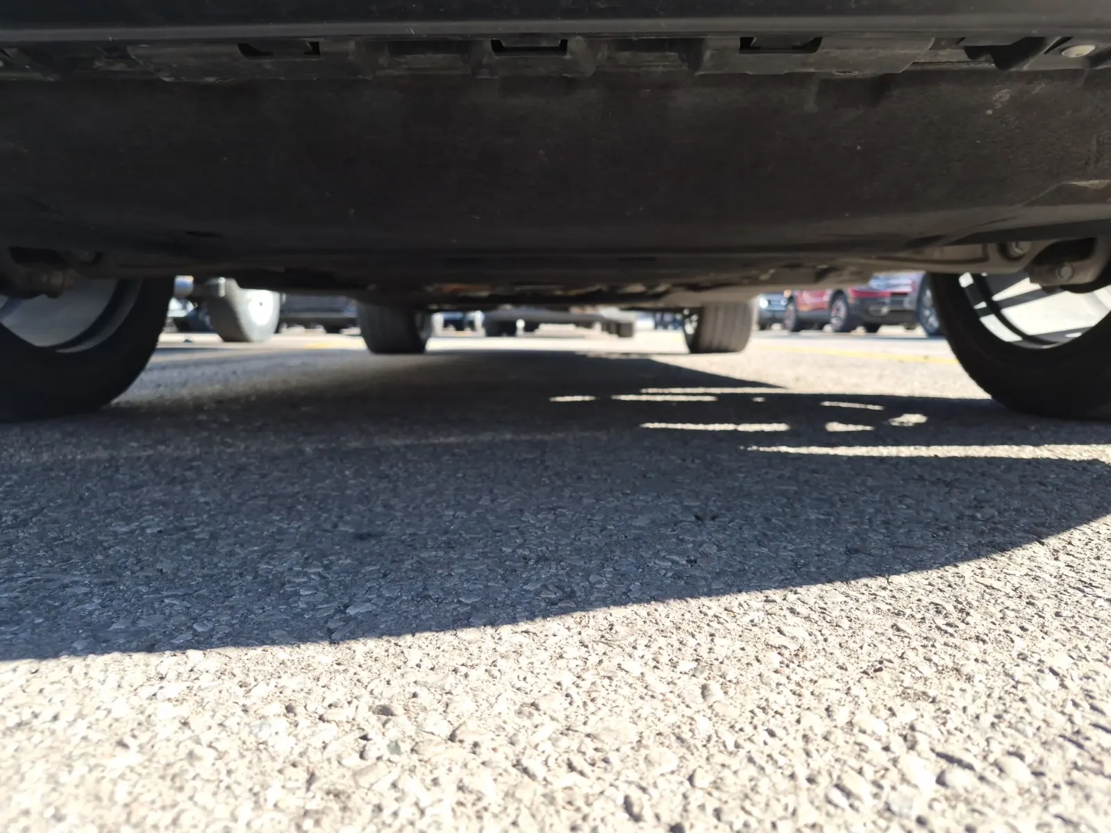 Undercarriage - Front Photo