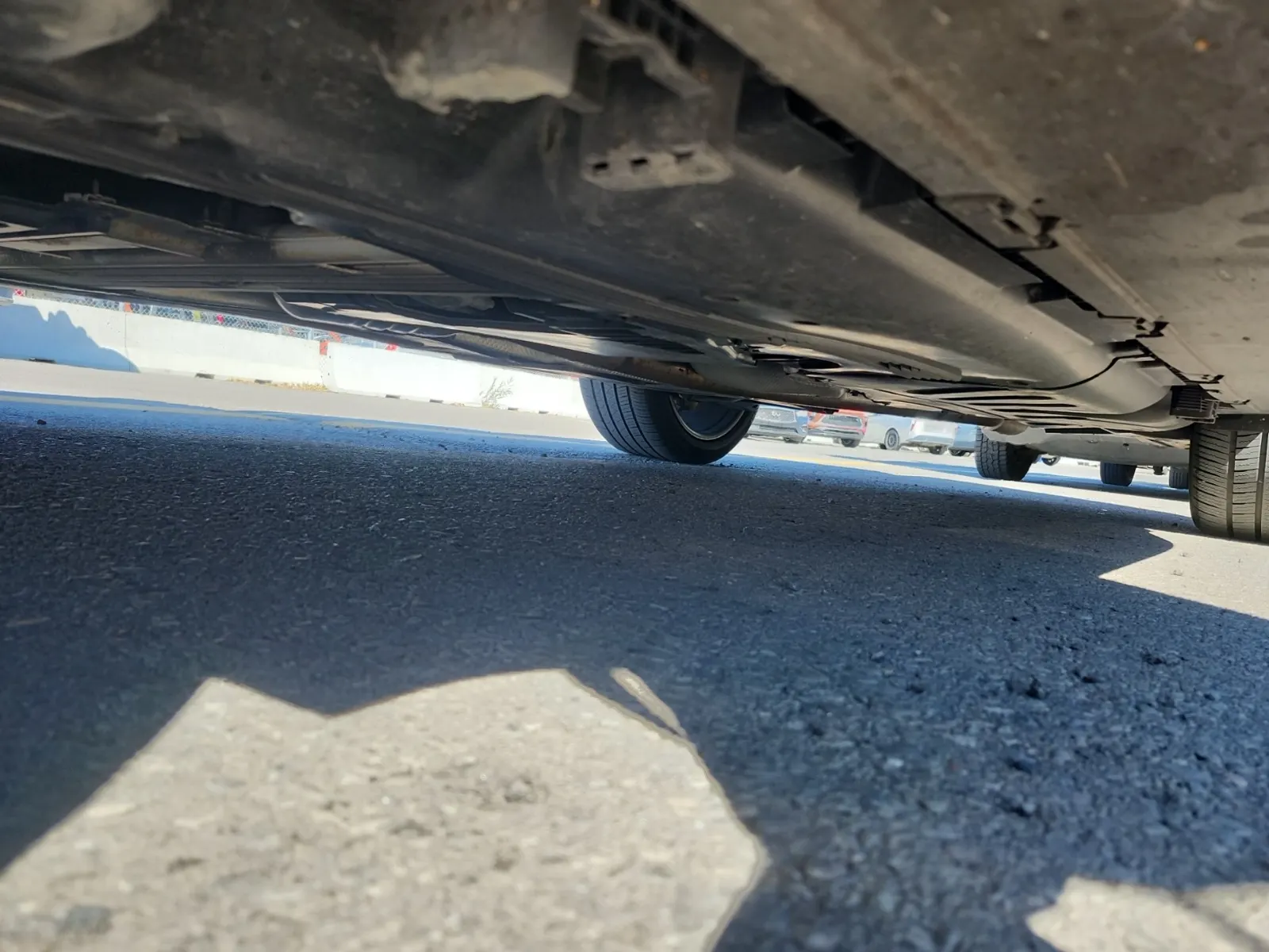 Undercarriage - Driver Photo