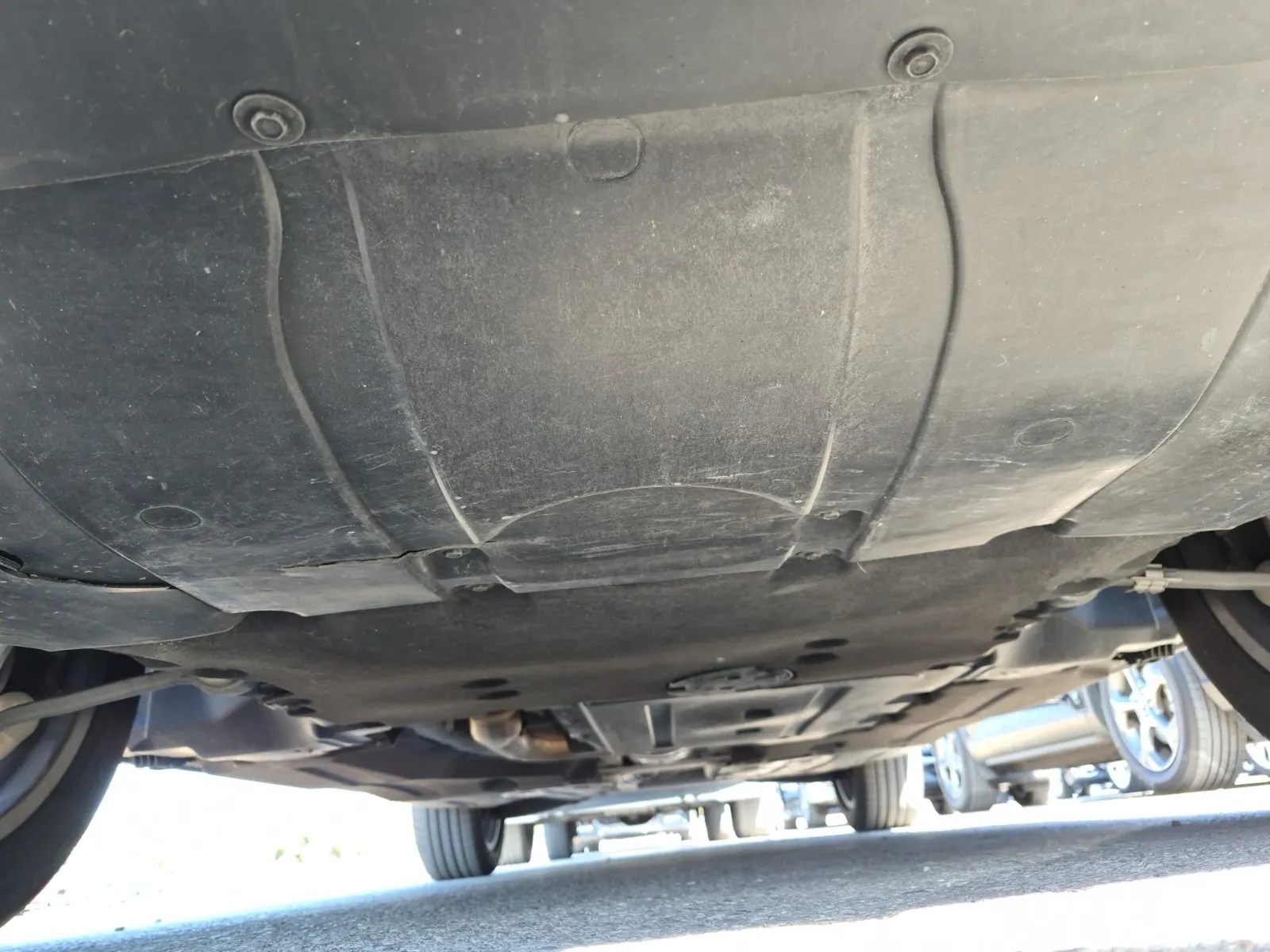 Undercarriage - Front Photo