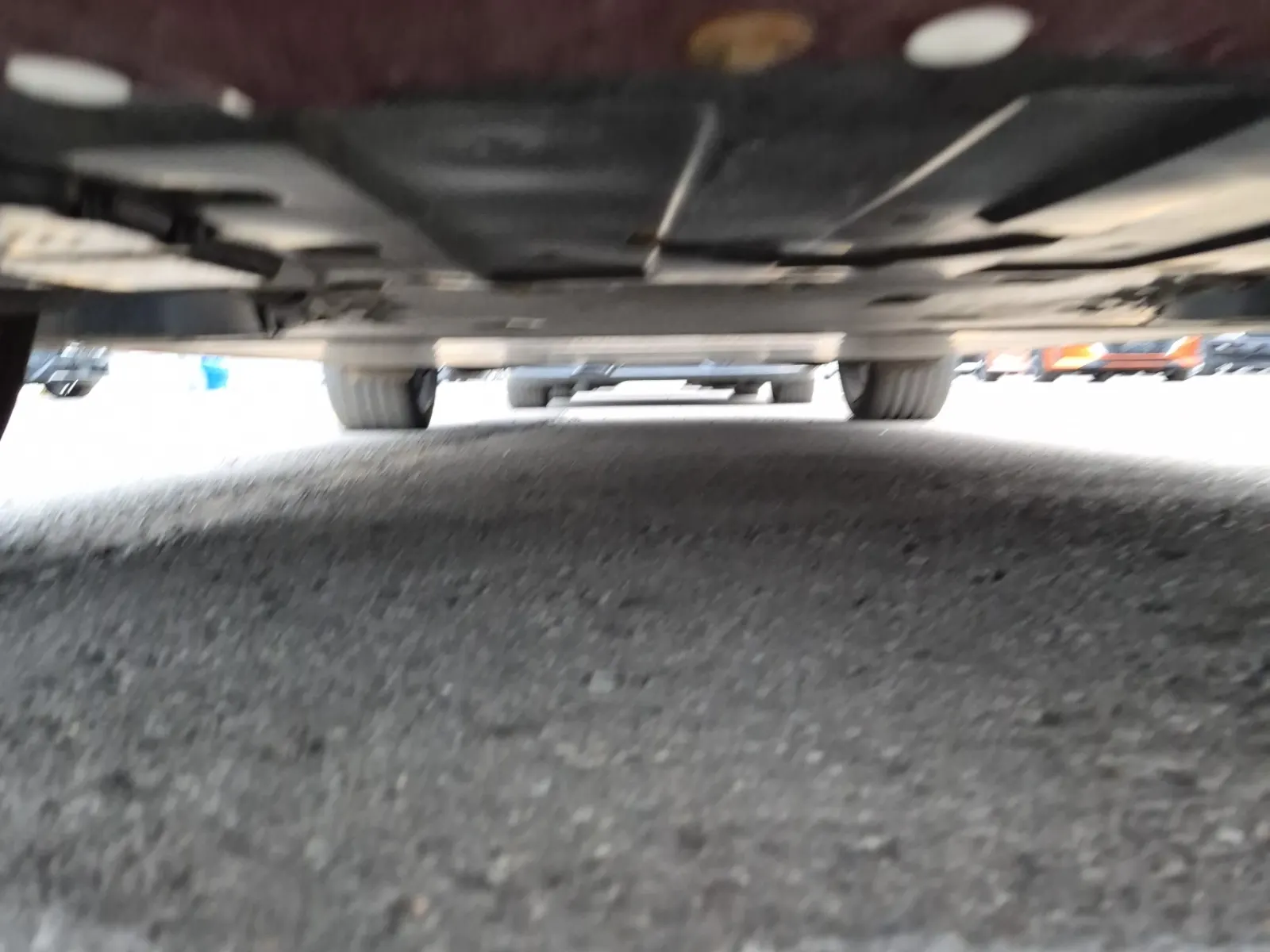 Undercarriage - Front Photo