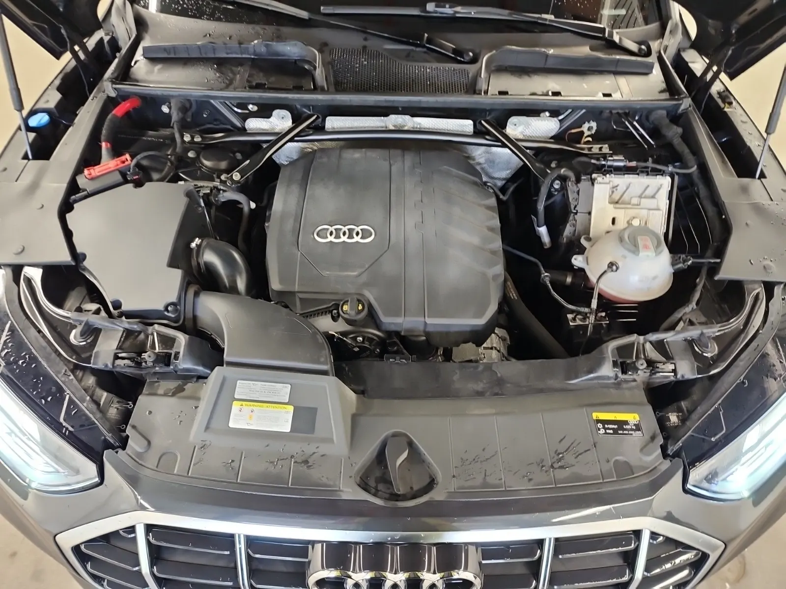 Engine Photo