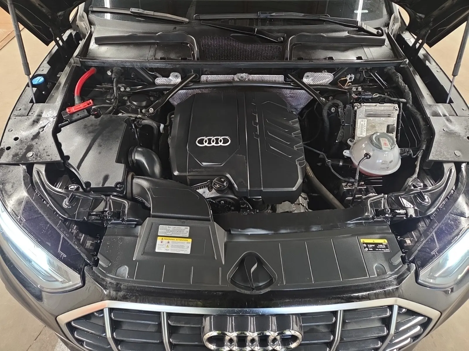Engine Photo