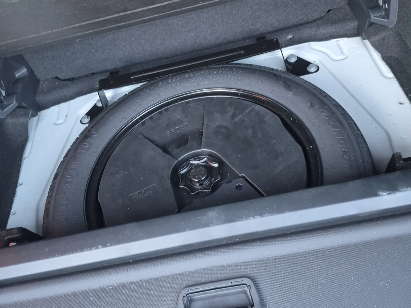 Spare Tire & Wheel Photo