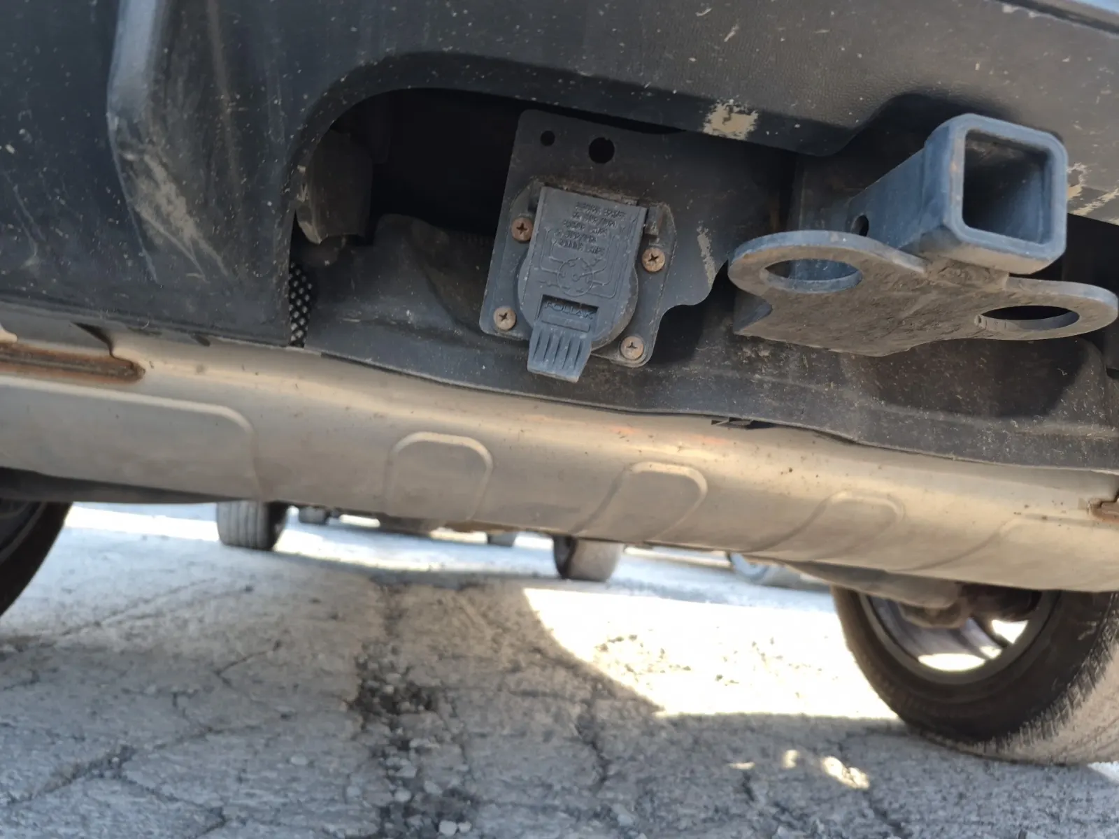 Undercarriage - Rear Photo